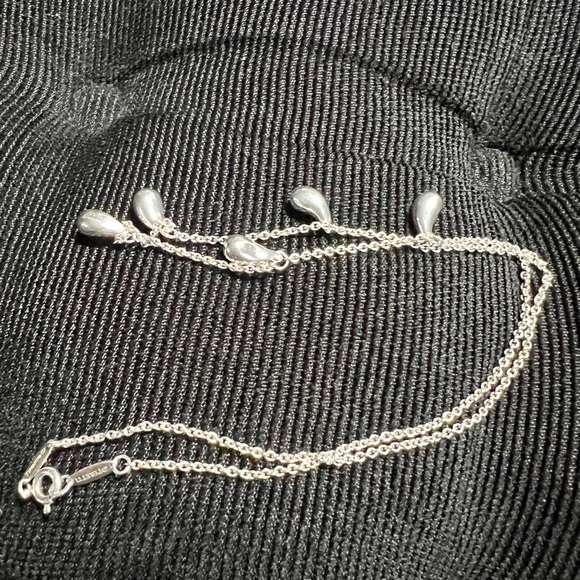 Tiffany & Co. 5 Teardrop Charm Necklace 16" Silver 925 - Picture 6 of 8